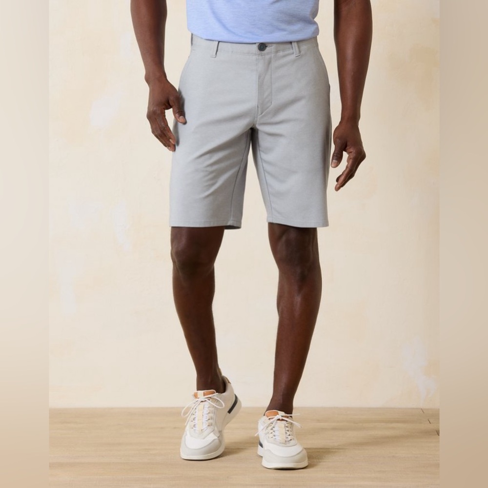 Tommy Bahama Men's Boracay 10-Inch Washed Chino Shorts - Bala Shark - Size 35
